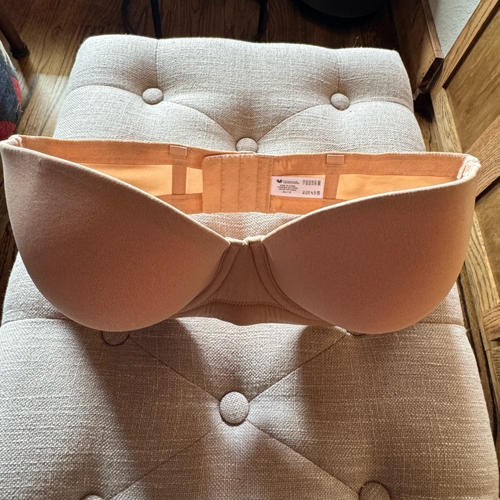 WACOAL RED CARPET BRA CONVERTIBLE 36D nude color